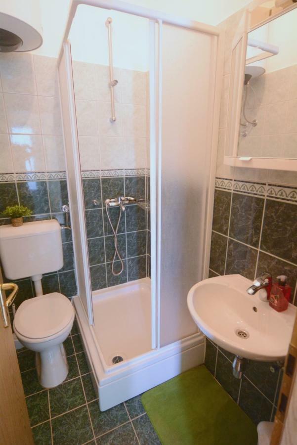 Arija Apartment Билице Екстериор снимка